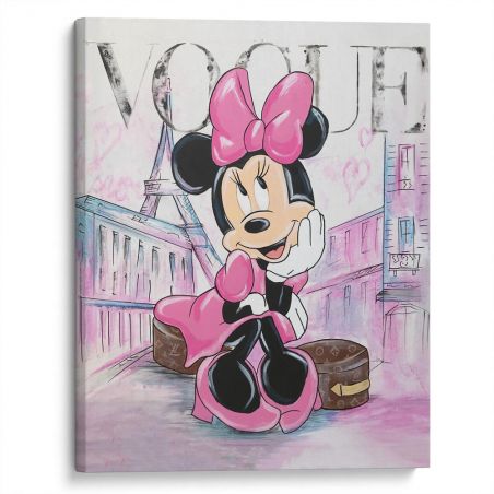 Минни Маус на обложке VOGUE